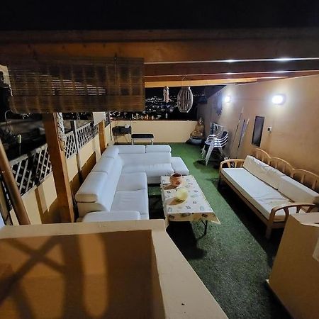شقة أذيخي  في Estudio Cerca De La Playa المظهر الخارجي الصورة